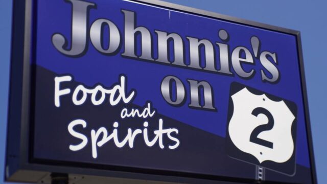 Johnnies.jpg