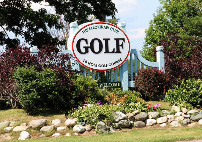 Mackinaw-Golf-Club.jpg
