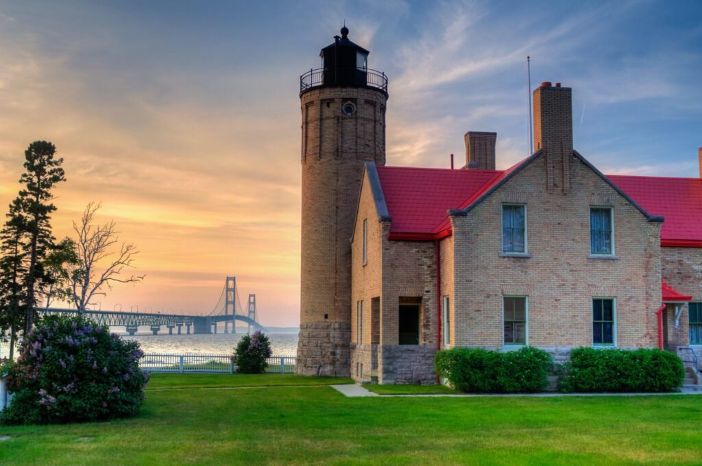 Mackinaw-Lighthouse-1-scaled-1.jpg